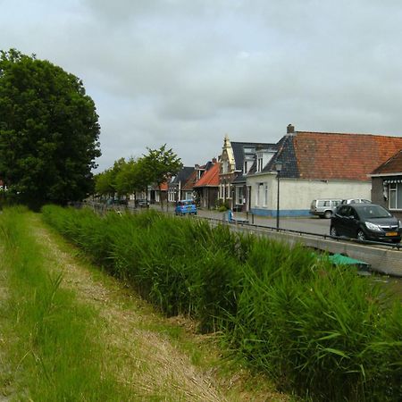 'T Laaisterplakky Bed & Breakfast Oude Bildtzijl Exterior photo